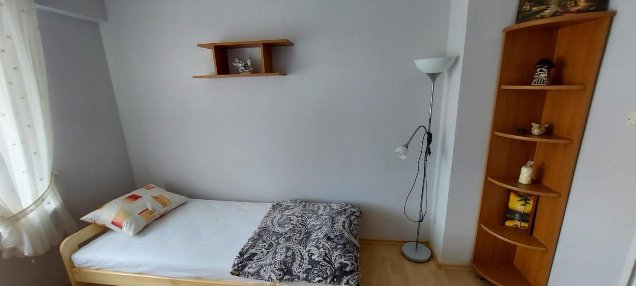 Apartamento Apartament Almi Giżycko Exterior foto